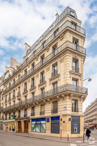 50 Rue La Fayette, Paris à louer - Photo de l’immeuble – Image 2 sur 3