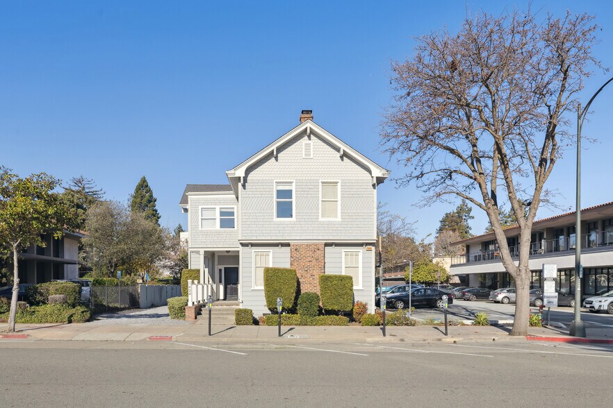 1424 Chapin Ave, Burlingame, CA à louer - Photo de l’immeuble – Image 3 sur 53