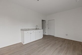 8100 Memorial Pky SW, Huntsville, AL à louer Photo intérieure– Image 2 sur 8