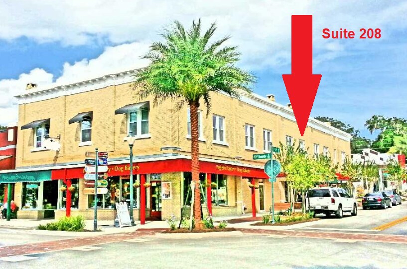 115 E 4th Ave, Mount Dora, FL à louer Photo intérieure– Image 1 sur 3