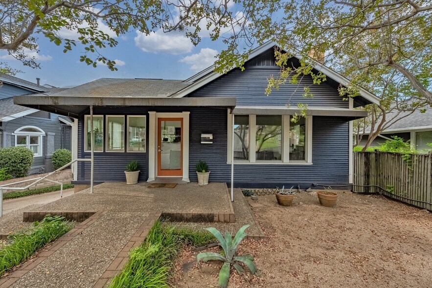 1613 W 6th St, Austin, TX à louer - Photo de l’immeuble – Image 2 sur 3