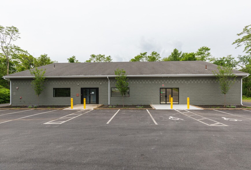 49 Macy St, Amesbury, MA à vendre - Photo principale – Image 1 sur 5
