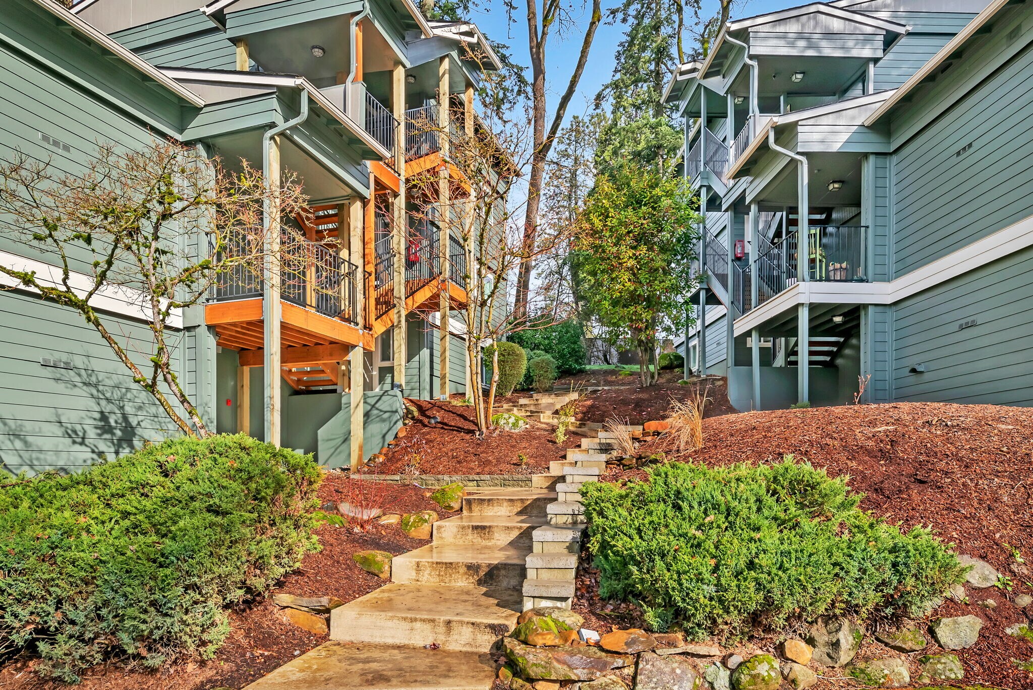 4082 Commercial St SE, Salem, OR à vendre Photo principale– Image 1 sur 23