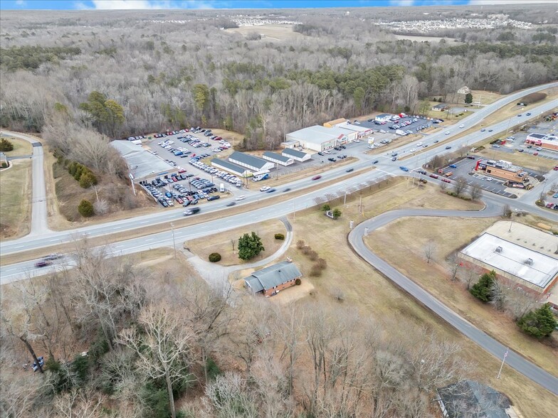 26367 Point Lookout Rd, Leonardtown, MD à vendre - Photo de l’immeuble – Image 3 sur 29