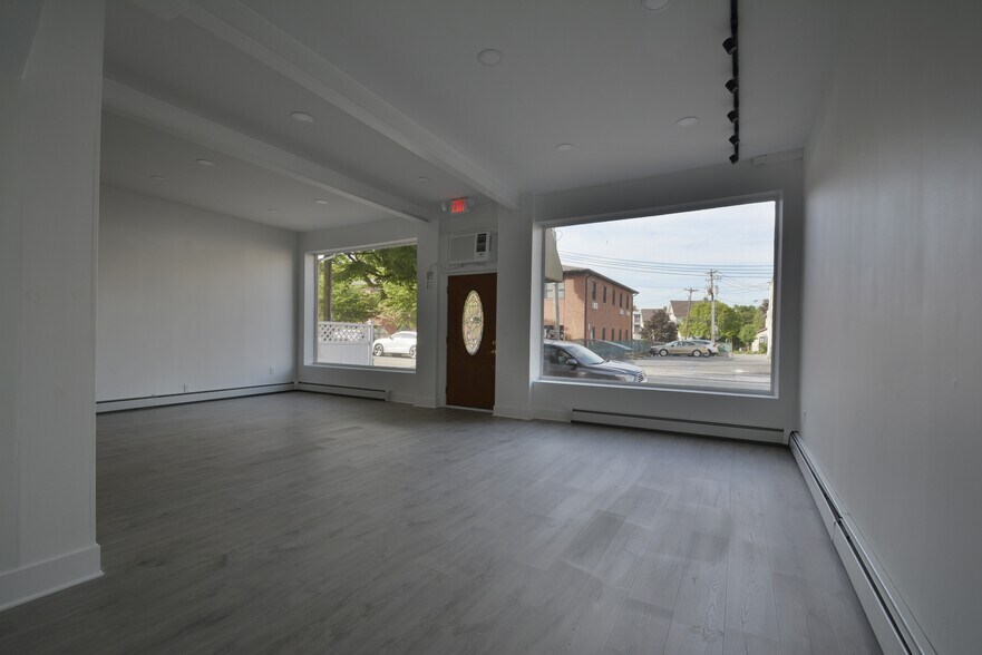 318 Harrington Ave, Closter, NJ à louer - Photo intérieure – Image 3 sur 8