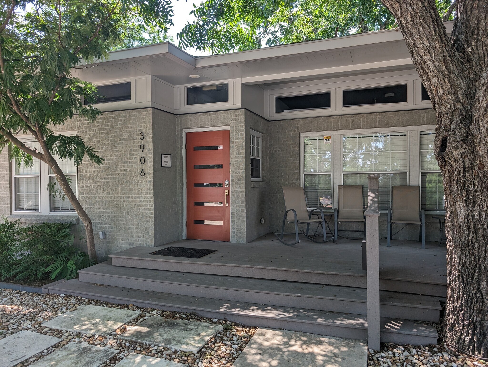 3906 Menchaca Rd, Austin, TX à vendre Photo principale– Image 1 sur 33