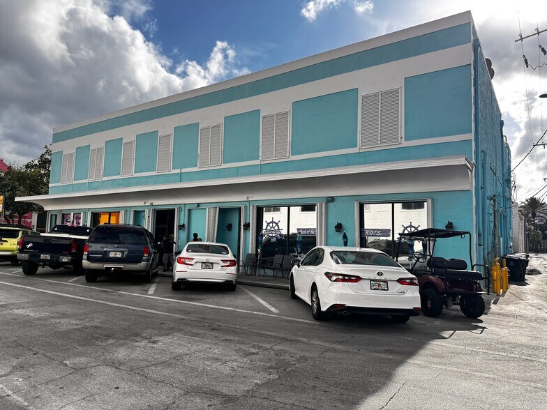 800 Lake Ave, Lake Worth, FL à vendre - Photo de l’immeuble – Image 3 sur 7