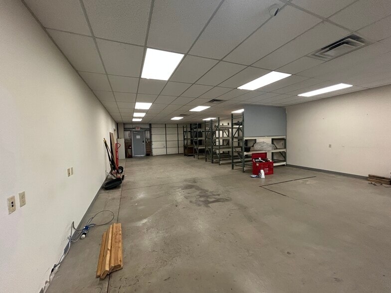 51 Ozick Dr, Durham, CT à louer - Photo de l’immeuble – Image 3 sur 17