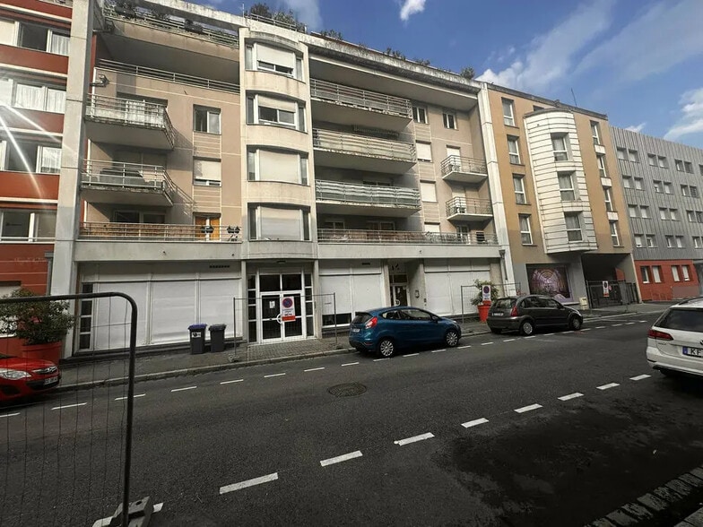 Bureau dans Strasbourg à louer - Photo de l’immeuble – Image 1 sur 8