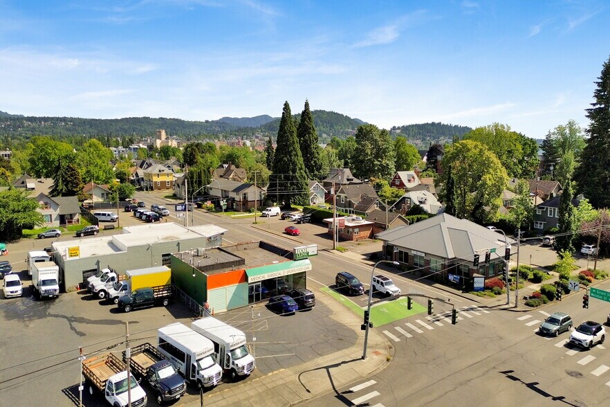 2000 Broadway St, Bellingham, WA à louer - Photo de l’immeuble – Image 2 sur 15