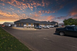 Plus de détails pour 8557 Wyoming Ave N, Brooklyn Park, MN - Local d’activités à vendre