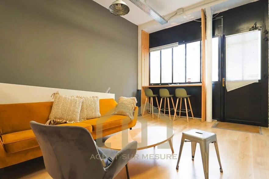 2 Rue Lacharrière, Paris à louer - Photo de l’immeuble – Image 2 sur 26