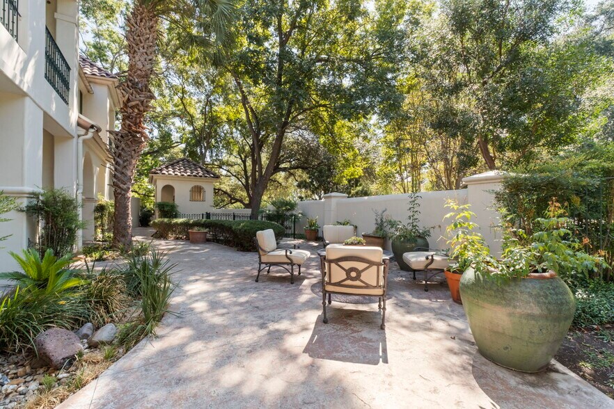 131 Saint Dennis Ave, Alamo Heights, TX à vendre - Photo de l’immeuble – Image 2 sur 29