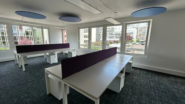 Plus de détails pour Bureau à louer