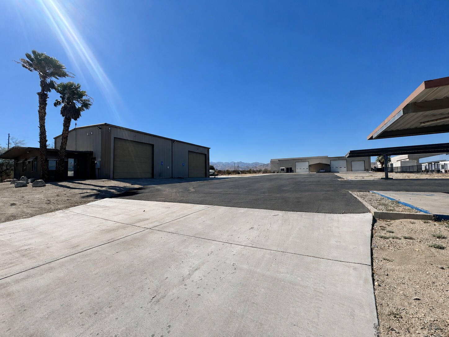 65090 San Jacinto Ln, Desert Hot Springs, CA à vendre Photo de l’immeuble– Image 1 sur 7