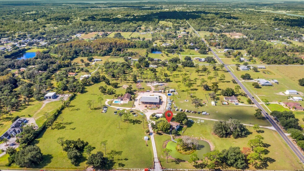 3724 Hickory Tree Rd, Saint Cloud, FL à vendre - Photo de l’immeuble – Image 3 sur 4
