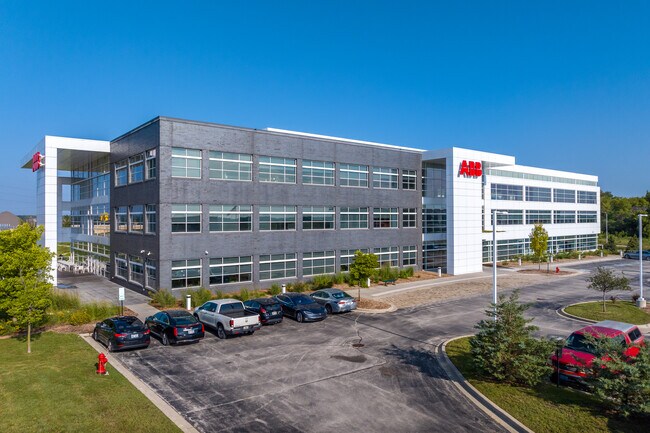 Plus de détails pour 1425 Discovery Pky, Wauwatosa, WI - Bureau à vendre