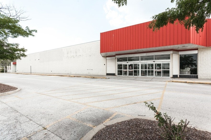 4011 Lincoln Hwy, Matteson, IL à louer - Photo de l’immeuble – Image 3 sur 9