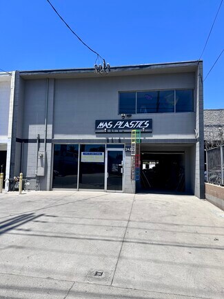 Plus de détails pour 14229 Oxnard St, Van Nuys, CA - Industriel/Logistique à louer