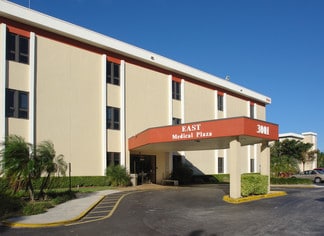 Plus de détails pour 3001 NW 49th Ave, Lauderdale Lakes, FL - Bureau/Médical, Médical à louer