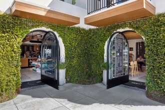 2202 Avenida De La Playa, La Jolla, CA à louer Photo intérieure– Image 2 sur 8