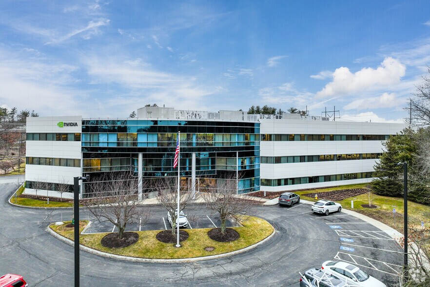 2 Technology Park Dr, Westford, MA à louer - Photo de l’immeuble – Image 2 sur 13