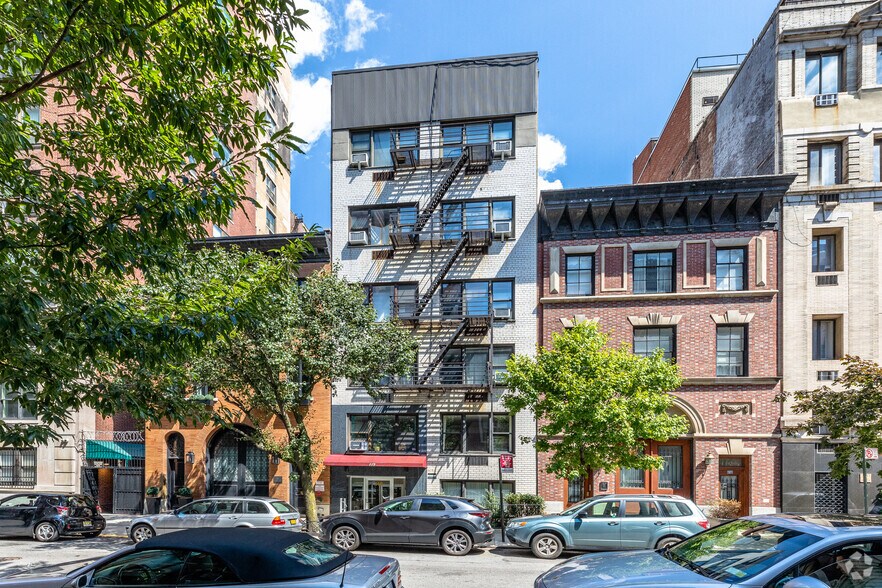 119 E 83rd St, New York, NY à louer - Photo de l’immeuble – Image 1 sur 4