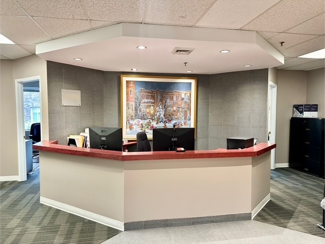 1290 Av Van Horne Avenue, Montréal, QC à louer Photo intérieure– Image 1 sur 8