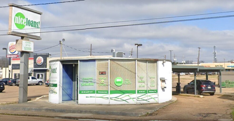 320 Meadowbrook Rd, Jackson, MS à louer - Photo de l’immeuble – Image 2 sur 2