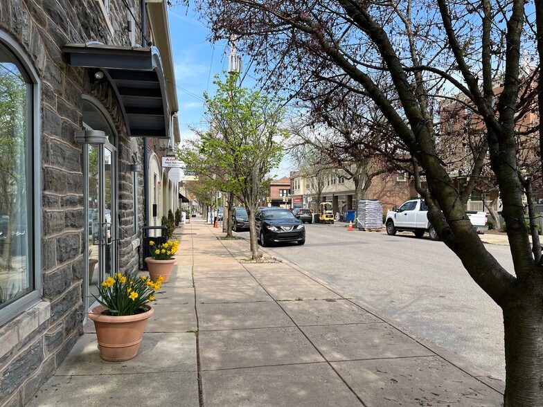 9 W Highland Ave, Philadelphia, PA à louer - Photo de l’immeuble – Image 3 sur 3