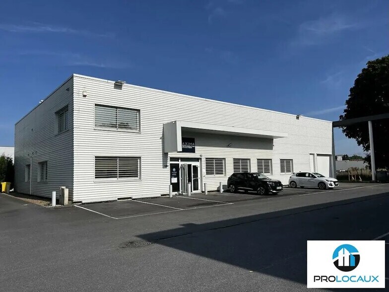 Local d’activités dans Compiègne à louer - Photo de l’immeuble – Image 1 sur 12