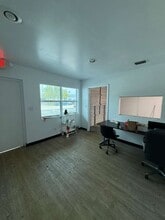 400-650 NE 27th St, Pompano Beach, FL à louer Photo intérieure– Image 2 sur 5