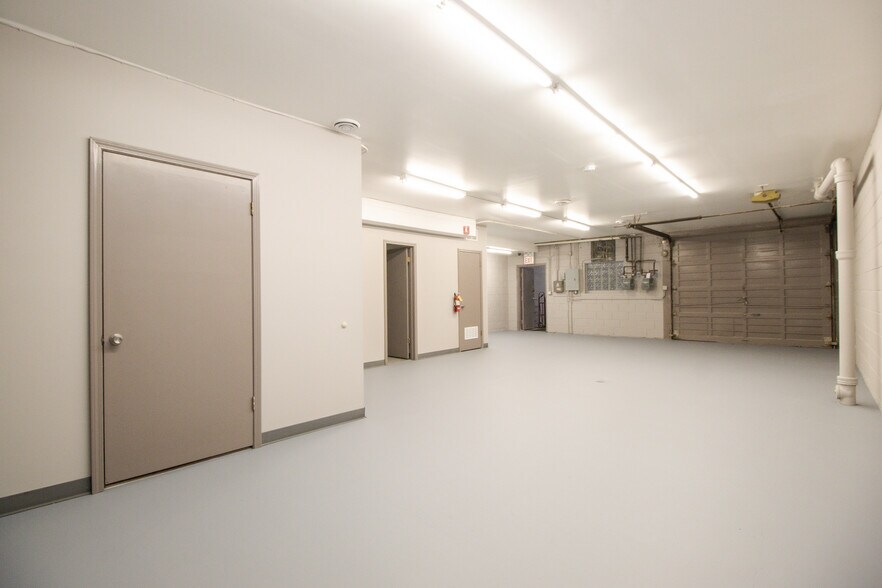 2919 W Irving Park Rd, Chicago, IL à vendre - Photo intérieure – Image 3 sur 25