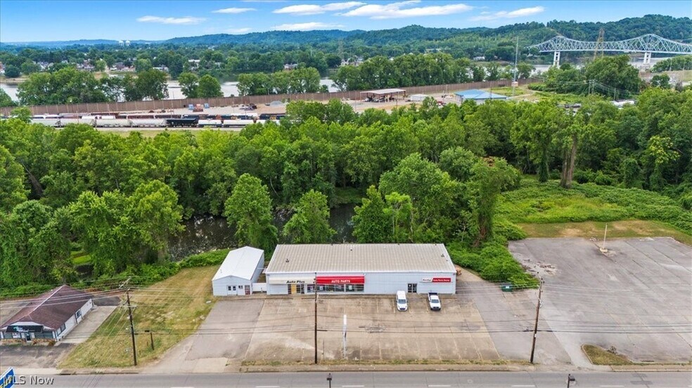 1301A Garfield Ave, Parkersburg, WV à vendre - Photo de l’immeuble – Image 3 sur 7