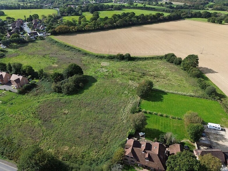 Land West of North St, Hailsham à vendre - Photo de l’immeuble – Image 2 sur 3