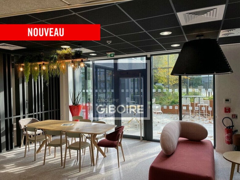 Bureau dans Cesson-Sévigné à louer - Photo intérieure – Image 2 sur 9