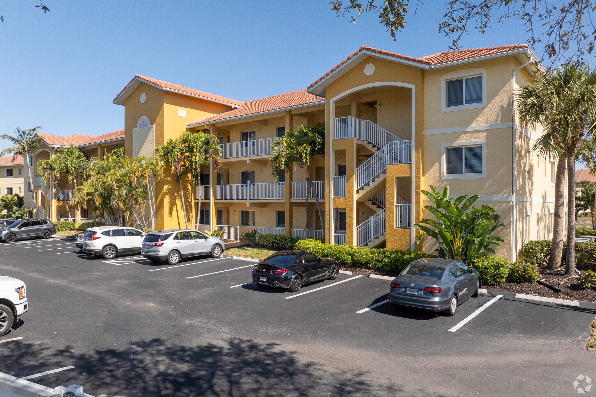 10000-10030 Maddox Ln, Bonita Springs, FL à vendre Photo principale– Image 1 sur 32