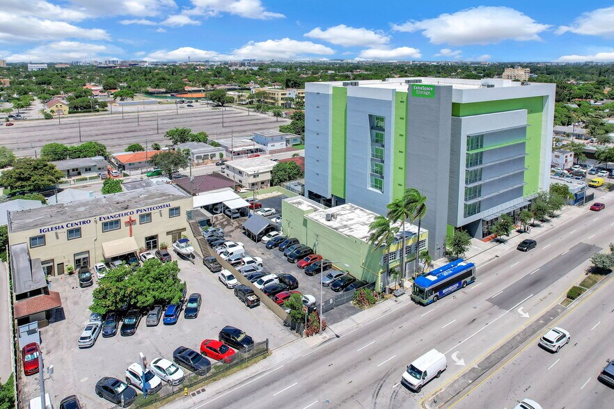 102 NW 27th Ave, Miami, FL à vendre - Photo de l’immeuble – Image 2 sur 16