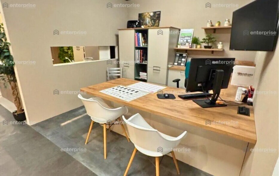 Local commercial dans Soissons à louer - Photo de l’immeuble – Image 3 sur 4