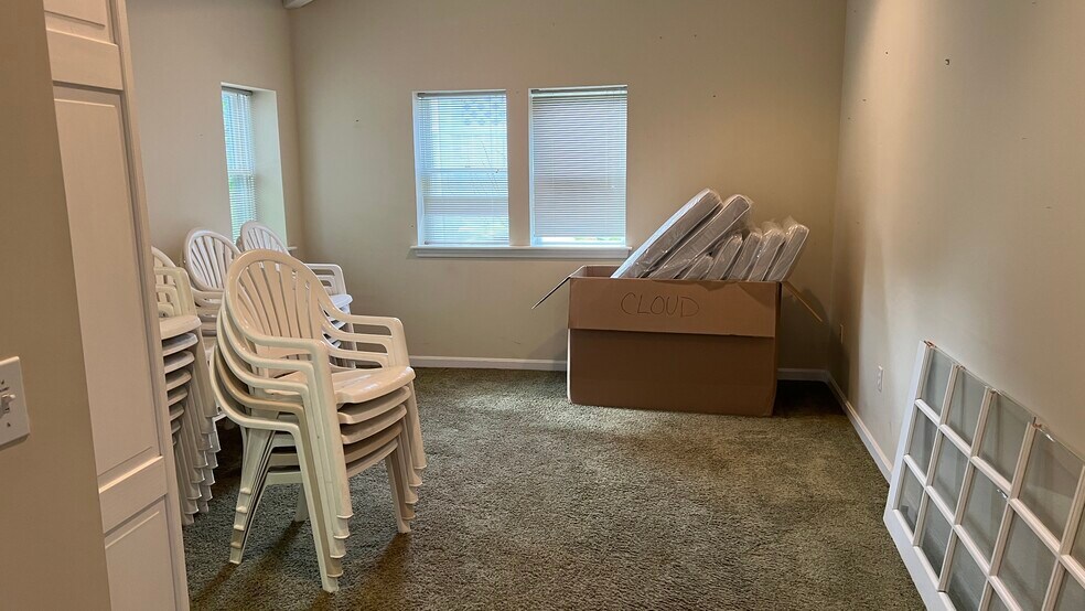 429 Shore Rd, Bourne, MA à vendre - Photo de l’immeuble – Image 3 sur 46