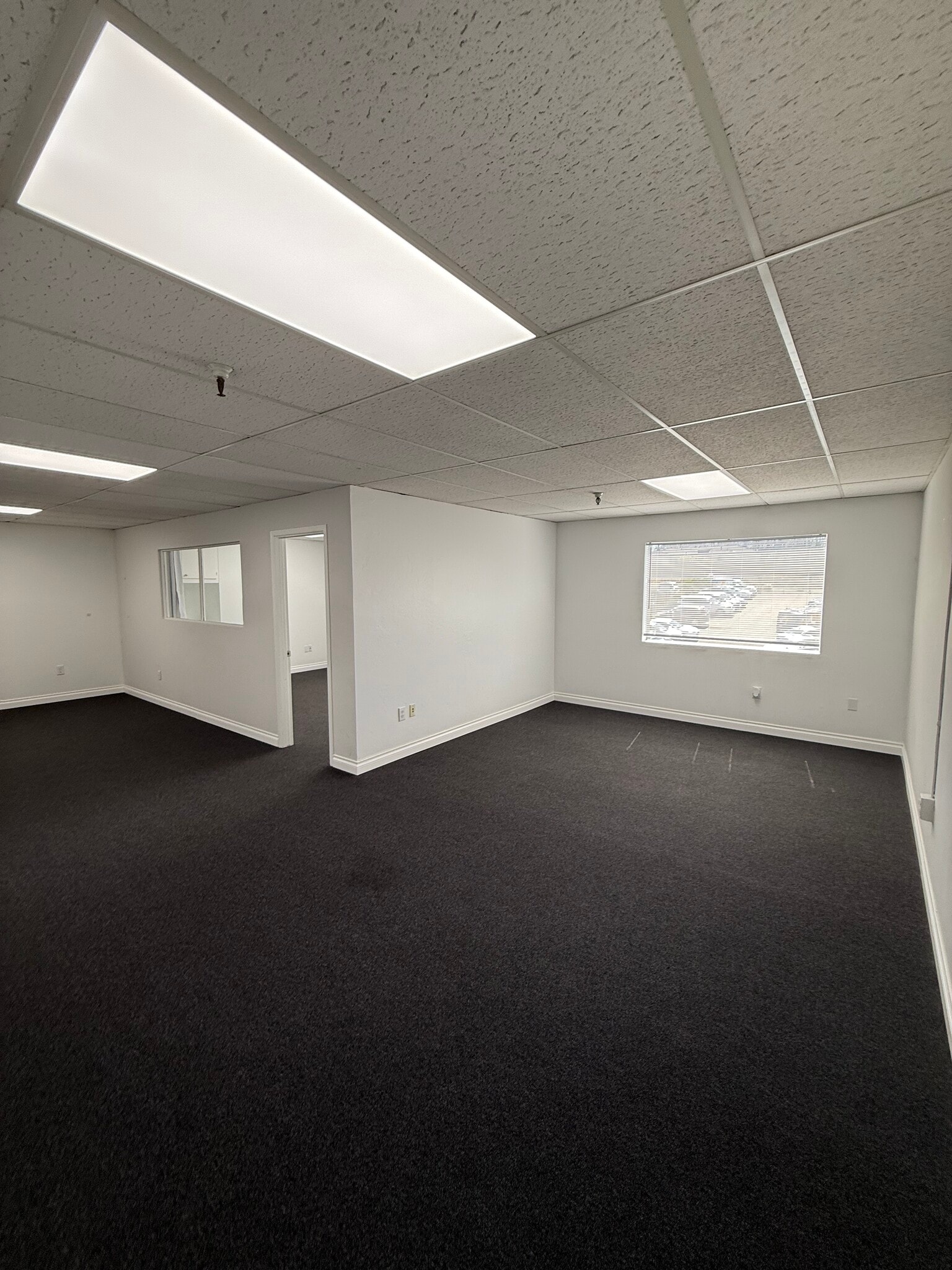 7227 Broadway, Lemon Grove, CA à vendre Photo intérieure– Image 1 sur 4