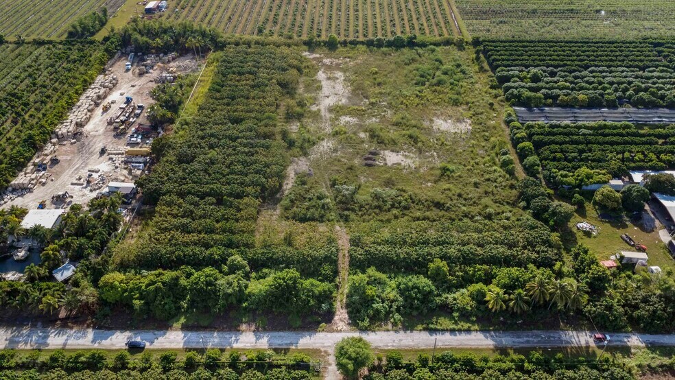 SW 212th Ave & Lucille Dr, Homestead, FL à vendre - Photo de l’immeuble – Image 2 sur 25