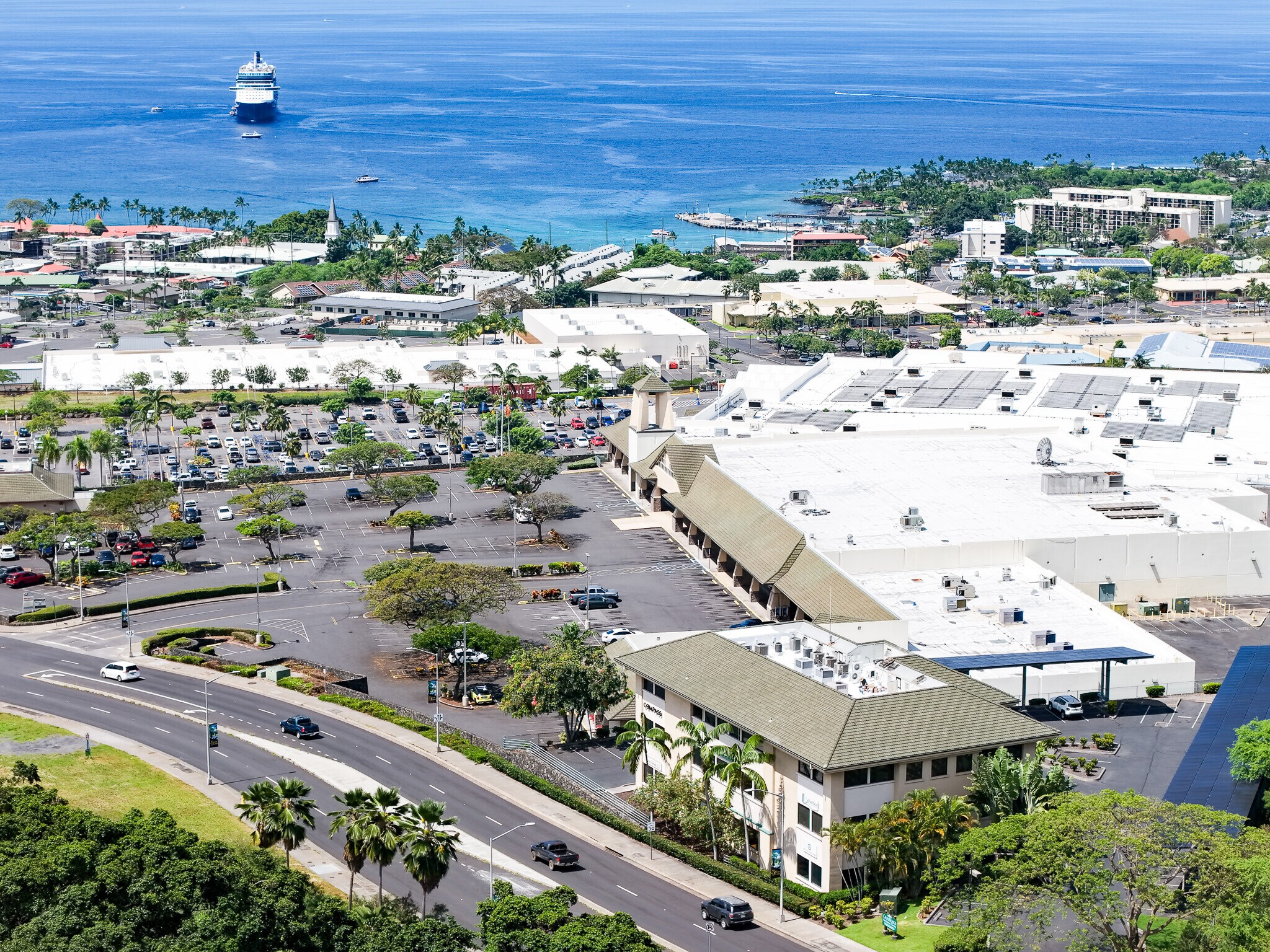 75-1029 Henry St, Kailua Kona, HI à louer Photo principale– Image 1 sur 7