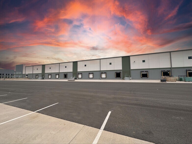 Clark Farms Blvd, Marana, AZ à louer - Photo de l’immeuble – Image 3 sur 3