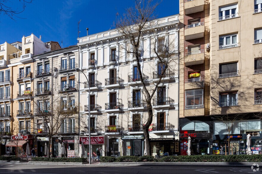 Calle de Eloy Gonzalo, 13, Madrid, Madrid à louer - Photo de l’immeuble – Image 2 sur 2