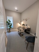 1000 Brunswick Cir, Brunswick, GA à louer Photo intérieure– Image 1 sur 1