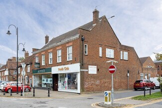 Plus de détails pour 21-23 High St, Stevenage - Local commercial à louer