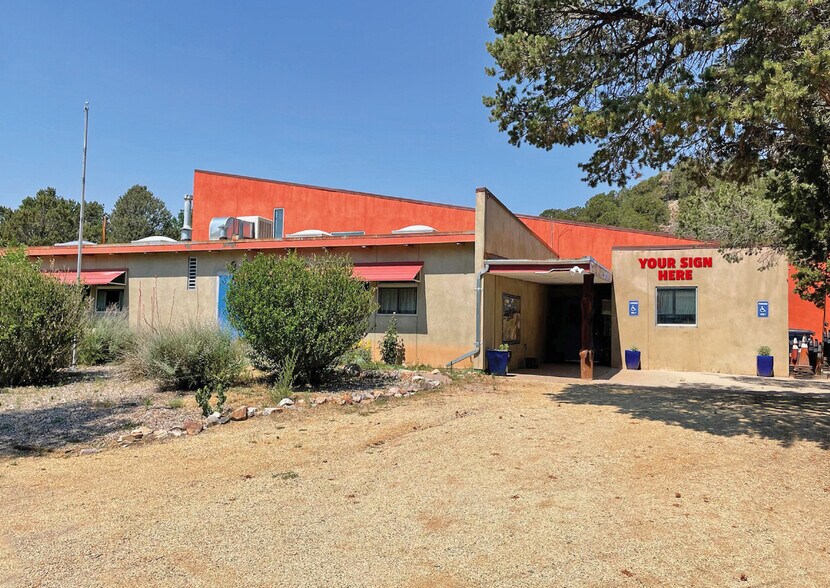 12121 NM-14, Cedar Crest, NM à louer - Photo de l’immeuble – Image 1 sur 16