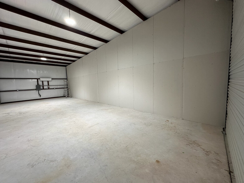 5 Upper Cibolo Creek Rd, Boerne, TX à louer - Photo de l’immeuble – Image 2 sur 39