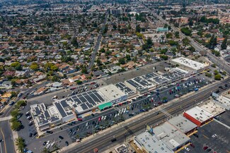 Plus de détails pour 9081 Woodman Ave, Arleta, CA - Local commercial à louer